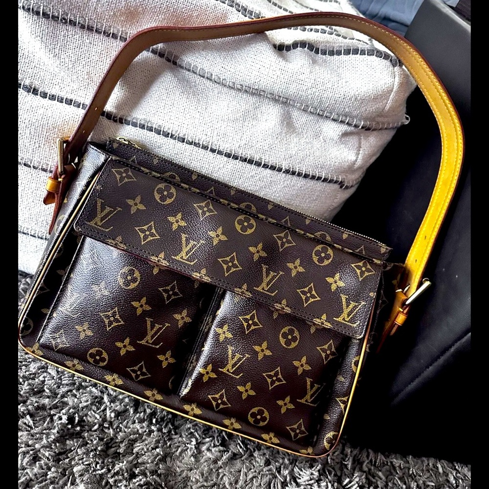 Louis Vuitton Monogram Viva Cite GM
